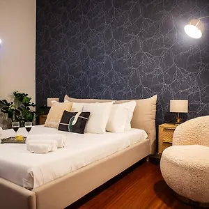  Apartamento Termini Alever 3 Bedrooms Italia